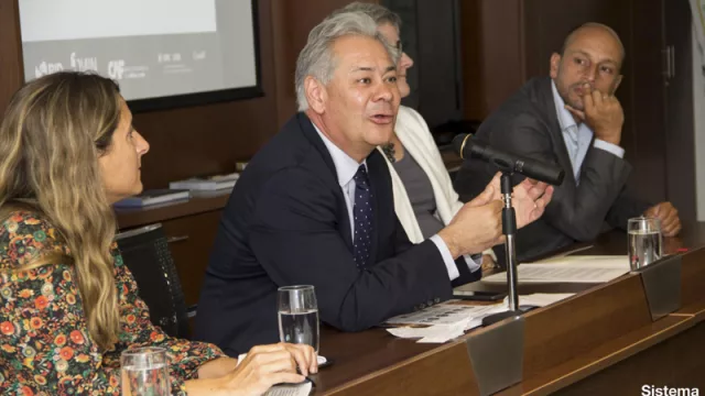 Sistema B lanzó su academia en Uruguay con el apoyo de CAF