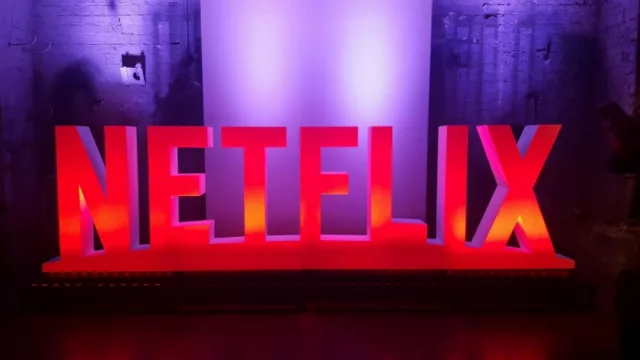 Netflix aumentará sus precios en diciembre con el argumento de mejorar el servicio y ampliar su catálogo, el aumento será de US$1 para todos los planes