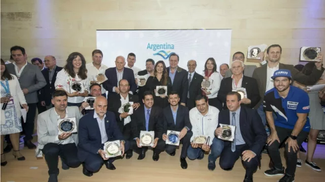 Reconocimiento a las 20 provincias argentina que recibieron ediciones anteriores del Rally Dakar