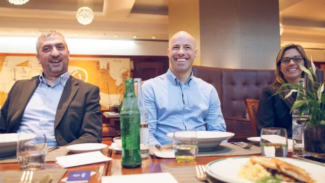 Mirá quiénes formaron parte de otro almuerzo ejecutivo de InfoNegocios