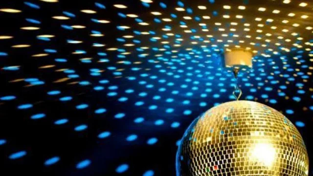 A partir de $1.800 podés disfrutar de la Noche de la Nostalgia en los mejores hoteles de MVD