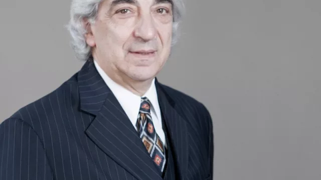 Waldemar Álvarez, vicepresidente de Gales