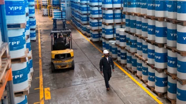 YPF busca financiamiento por US$ 500 M, mientras su objetivo es el gas en Vaca Muerta