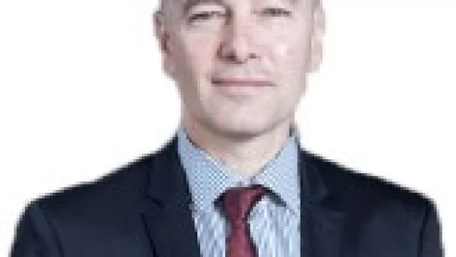 Cuantas más patas tenga uno para apoyar en un mercado cambiante, corre menos riesgos