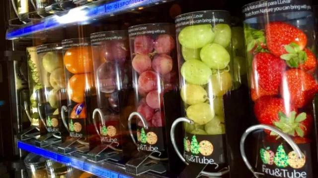 El edil nacionalista Diego Rodríguez propuso que se instalen máquinas expendedoras de frutas