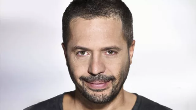 Teatro Agadu recibe a Daniel Drexler