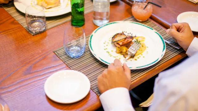 ¿Hay superpoblación de restaurantes en Carrasco? Se suman tres nuevas propuestas al barrio