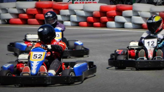 ¿Sos de los del karting?
