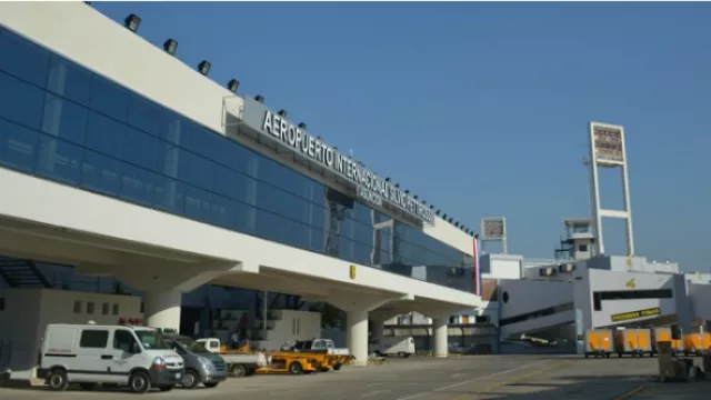 El Aeropuerto Internacional Silvio Pettirossi con números positivos