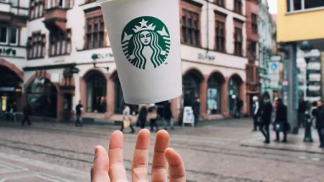 El que avisa no traiciona: la llegada de Starbucks a UY está a un mes de distancia