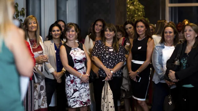 Empresarias buscan superar barreras en el desarrollo profesional de las mujeres