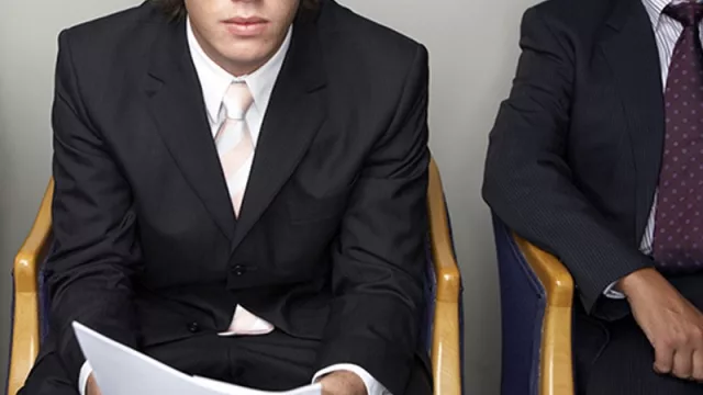 Oportunidad profesional para jóvenes de ingresar en empresas por la temporada