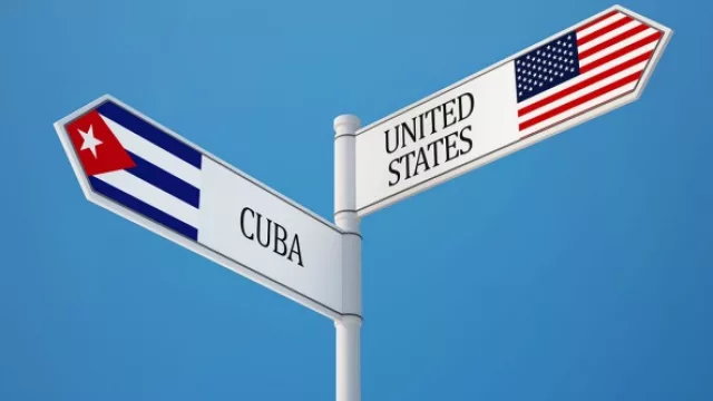 Obama cierra ventajas para obtener la residencia a los cubanos