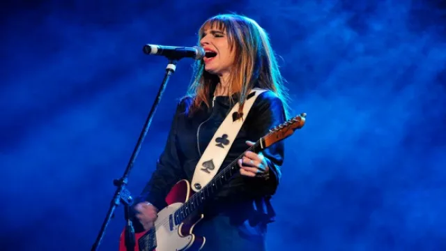 Llega Fabiana Cantilo a las costas uruguayas