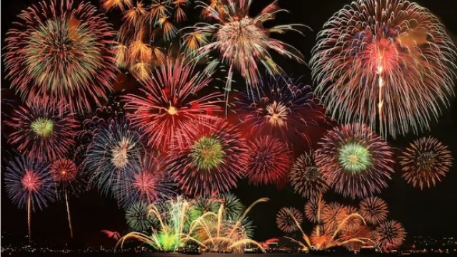 Época de fuegos artificiales