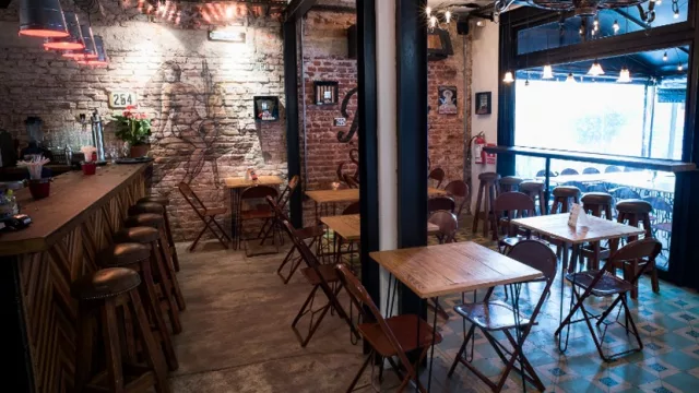 Igor tiene un secreto (abrió un bar de tapas y cerveza artesanal en Punta Carretas)