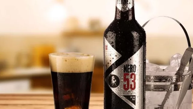El fernet que factura US$ 190.000 en AR, llegó a UY para darle un toque Premium a la bebida de moda