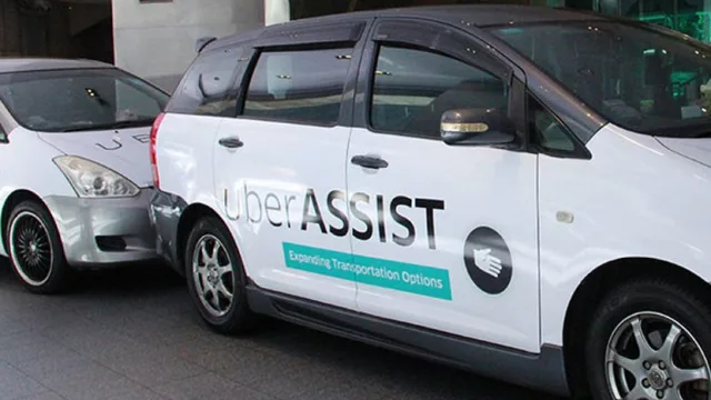 Uber inclusivo: la app lanzó UberAssist para que personas con discapacidades viajen más cómodos