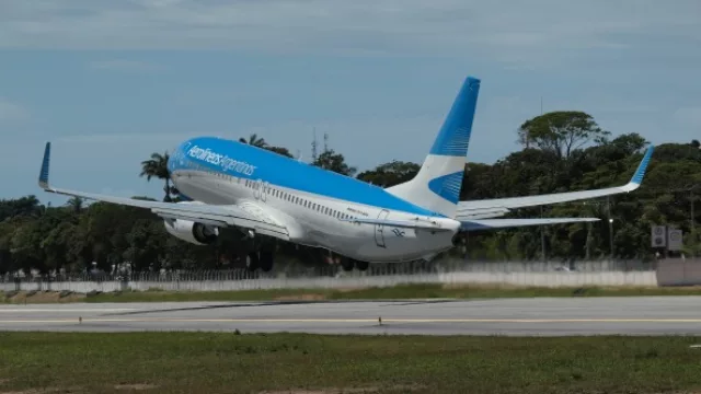 Aerolíneas Argentinas amplía su flota con un nuevo 737/800 