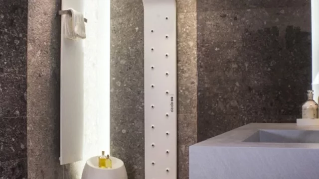 ¡No más toallas! Llegó a UY el secador corporal que buscará estar en tu casa, club y hotel