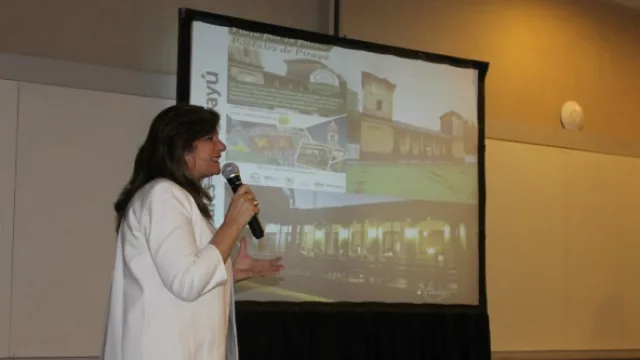 Paraguay fue a venderse como plaza turística a Córdoba, Argentina 