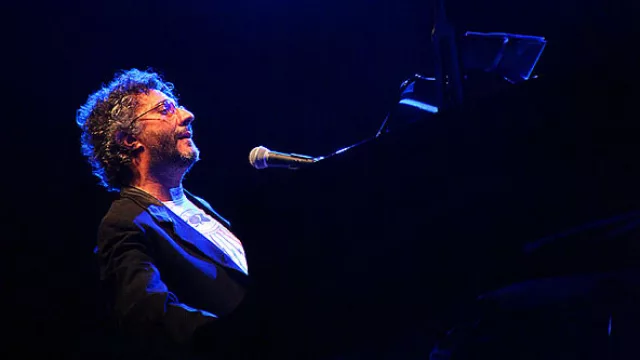 Vuelve Fito Páez a presentar "Solo al piano"