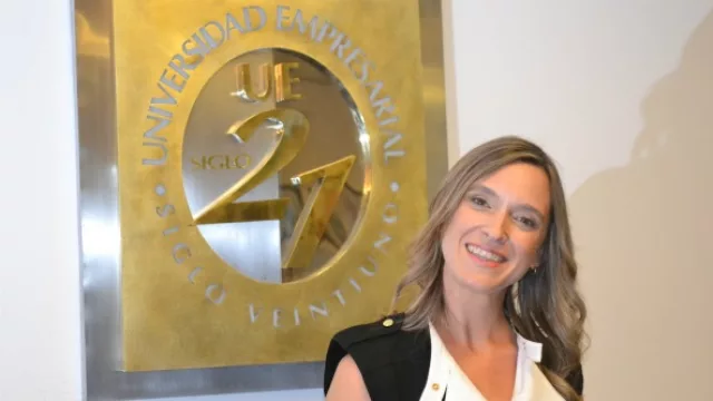 Universidad Siglo 21 inaugura edificio tecnológico de once pisos