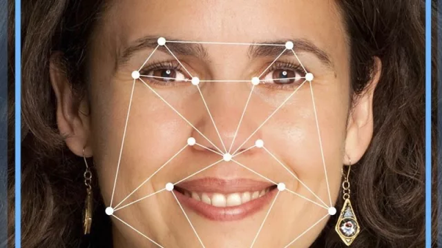 Una ayudita para Bonomi (FaceIt, el software de reconocimiento facial)