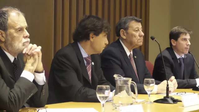 Sigan al líder: UY encabeza la estrategia regional de impulso al comercio con 600 M de habitantes