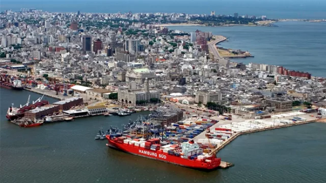 Macri empuja al puerto de MVD hacia el récord de movimientos de 2011