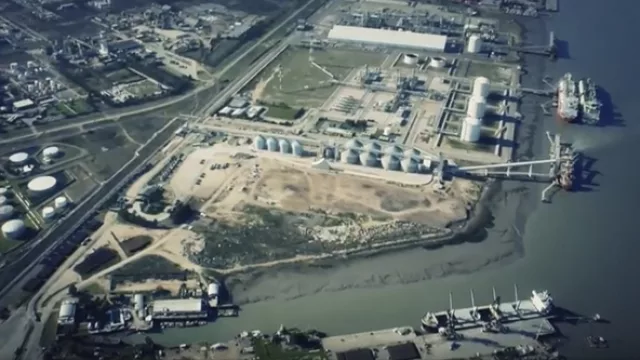 Lo que Mitre y Martín García no pueden, el complejo portuario Bahía Blanca sí