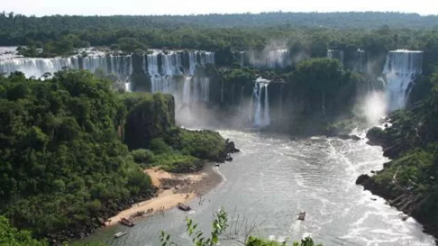 El turismo internacional en Paraguay creció 87% durante el 2015 (Más de 1,2 M de personas ingresaron)