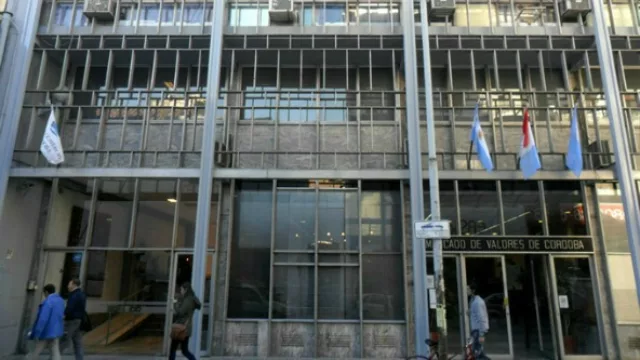 El tribunal de la Bolsa resuelve en menos de un año una causa que a un juez le lleva 10