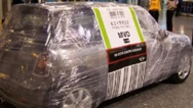 El Mini “nuevecito de paquete” se asoma.