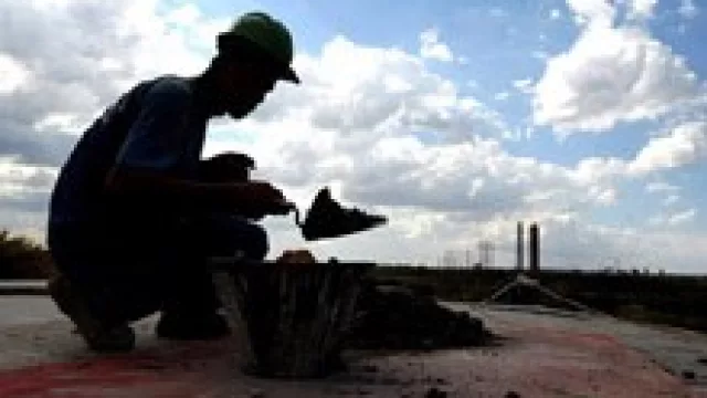 Si querés trabajar menos días, mudate a Brasil o a Lituania.