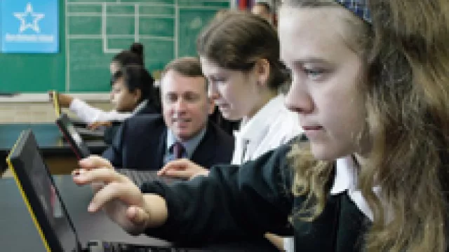 En educación no venimos bien: las TICs pueden ayudar