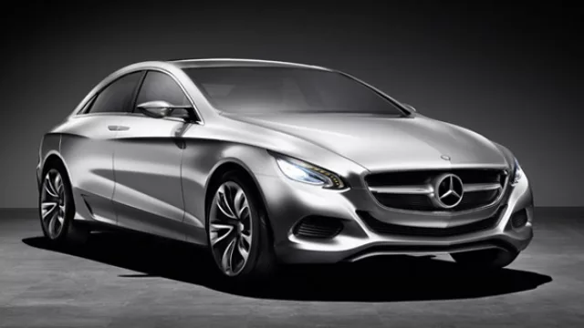 Mercedes-Benz BLS (hermano menor del CLS): un clase B 4 puertas