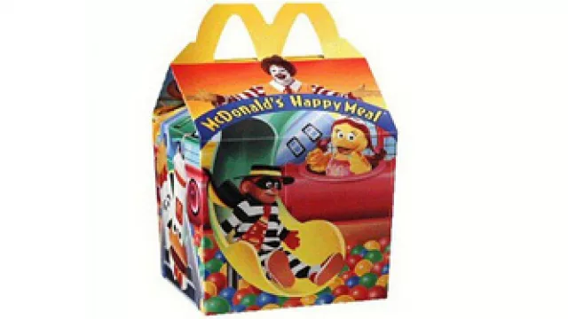 La Cajita Feliz de McDonald’s reduce calorías, sal y azúcar