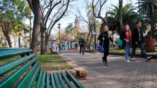 Las Piedras quiere su centro cívico cultural (co-mo en Ciudad de la Costa, viene con shopping)