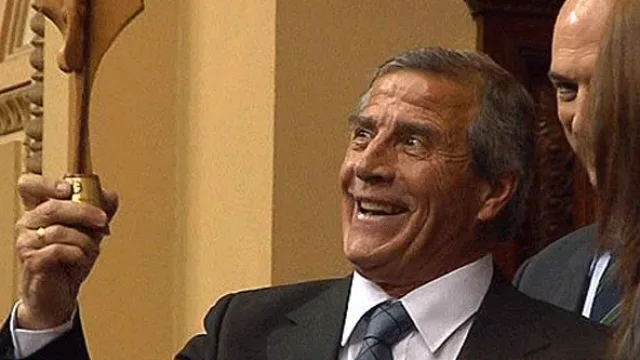 ¿Le damos una mano a los diputados? Ayudanos a proponer nombres para el Reconocimiento José Nasazzi y Obdulio Varela