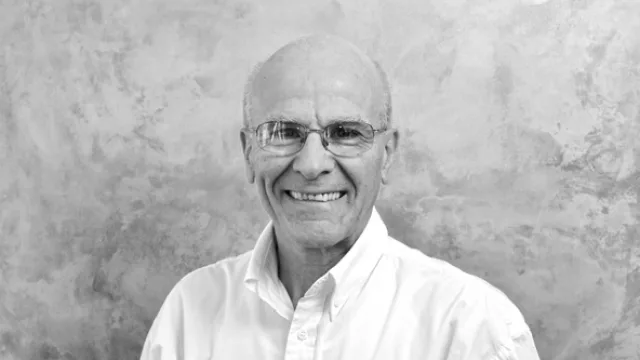  Carlos Campiglia (Asesor Contable)