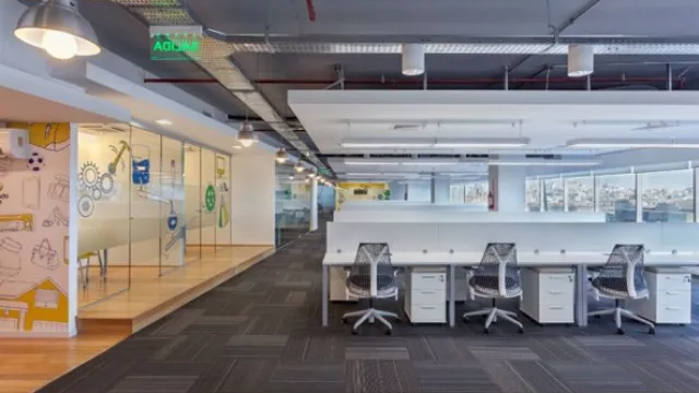 Tu oficina como la de Google por US$ 1.400 el m2... 75 empresas en UY ya invirtieron