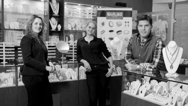 Tres Cruces se cuelga más joyas: Guilad abrirá en el shopping su octavo local