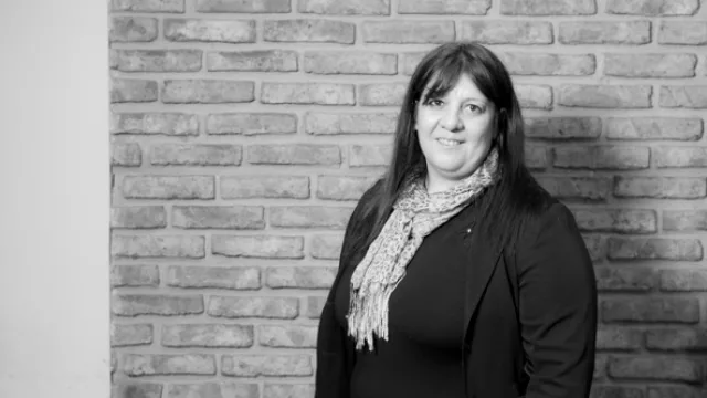 Silvana Palmieri (Encargada Administrativa)