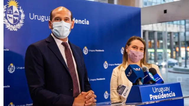 ¿Está de acuerdo en la decisión del Ministerio de Desarrollo Social de suspender las asignaciones familiares de niños -más de 11.000- que no concurren a centros educativos?