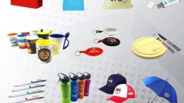 ¿Buscás merchandising para tu marca? (Collage Store te hace lo que quieras)