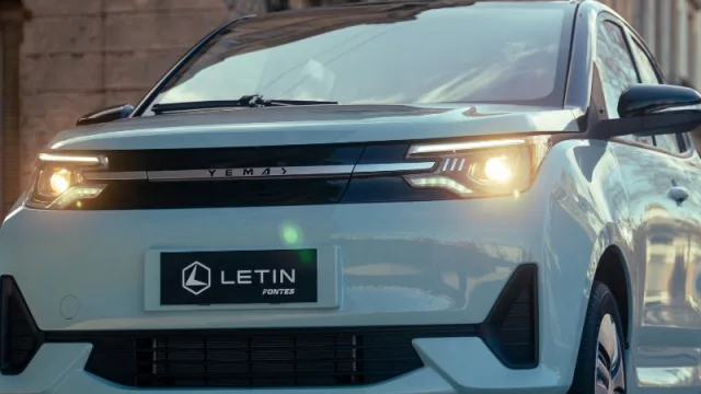 Llegó al Uruguay la marca Letin con su modelo Mengo (un auto 100% eléctrico que cuesta US$ 22.990)