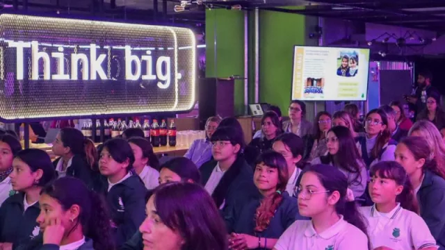 Los Rosales y el primer liceo tecnológico de mujeres (de la mano de Globant)