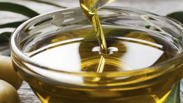 Olivares de Rocha concretó la primera exportación de Aceite de Oliva Virgen Extra nacional (y fue para a Estados Unidos)