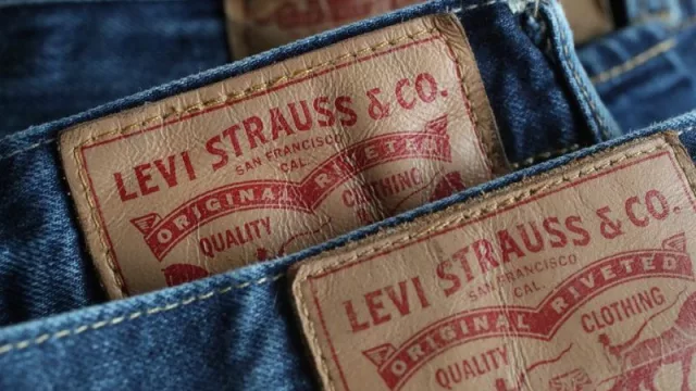El vaquero siempre está de moda (Levi Strauss cierra tercer trimestre con un alza en su facturación)